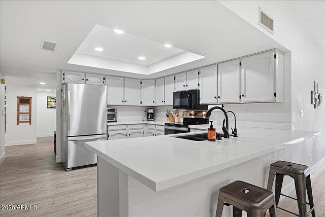 12627 S 38TH Place, Phoenix, AZ 85044