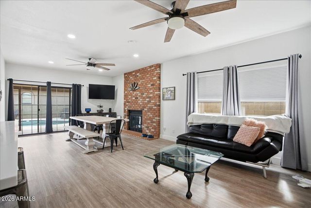 12627 S 38TH Place, Phoenix, AZ 85044