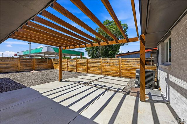 505 Zenobia Street, Denver, CO 80204