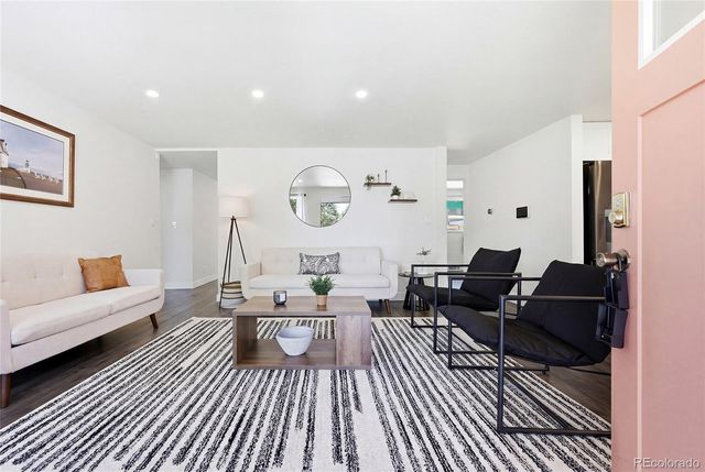 505 Zenobia Street, Denver, CO 80204