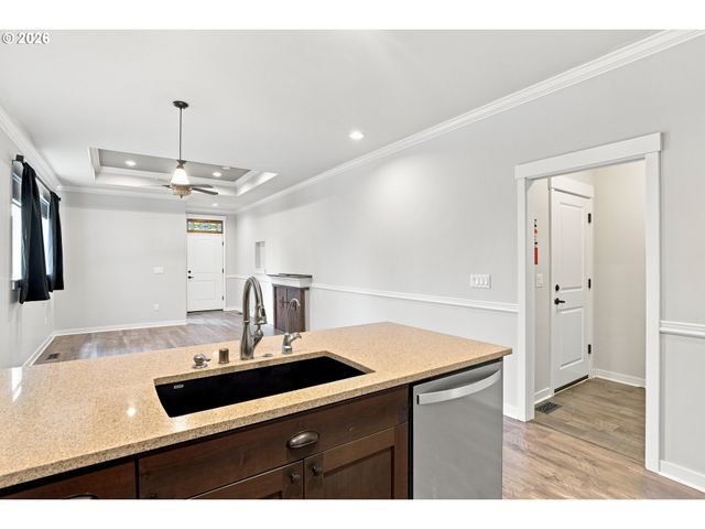 6812 Ne 66TH St, Vancouver, WA 98661
