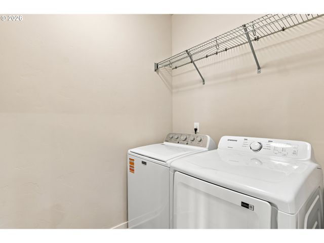 6812 Ne 66TH St, Vancouver, WA 98661