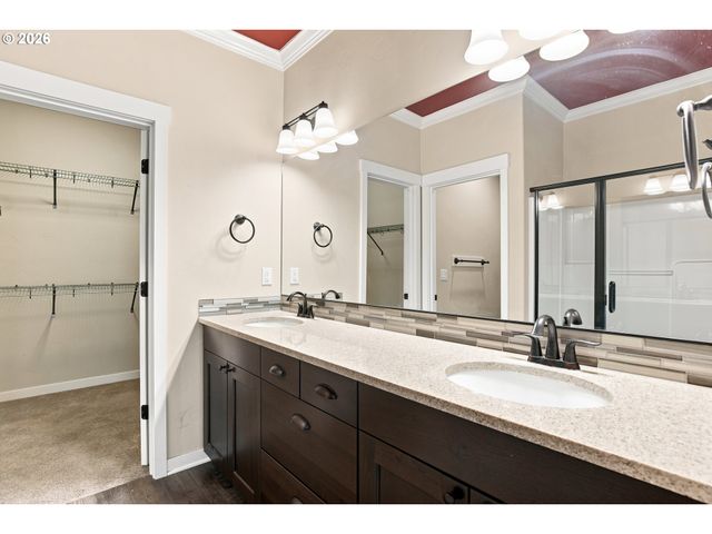 6812 Ne 66TH St, Vancouver, WA 98661
