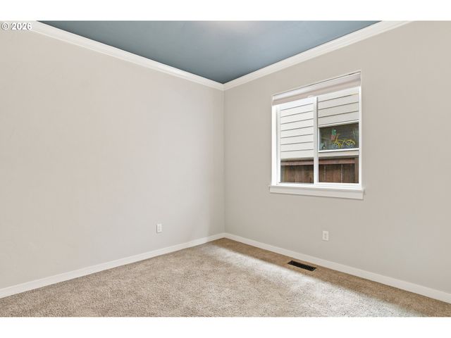 6812 Ne 66TH St, Vancouver, WA 98661