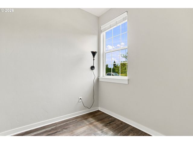 6812 Ne 66TH St, Vancouver, WA 98661