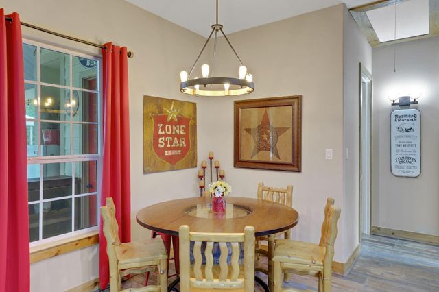 8500 Fostoria Road, Cleveland, TX 77328