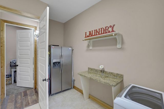 8500 Fostoria Road, Cleveland, TX 77328