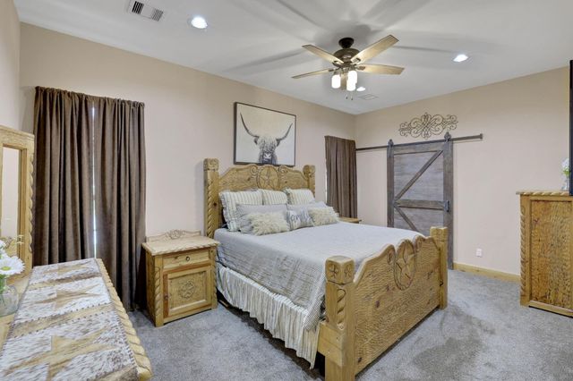 8500 Fostoria Road, Cleveland, TX 77328