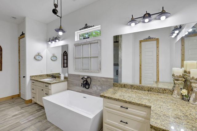 8500 Fostoria Road, Cleveland, TX 77328