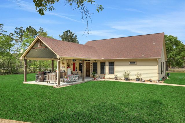 8500 Fostoria Road, Cleveland, TX 77328