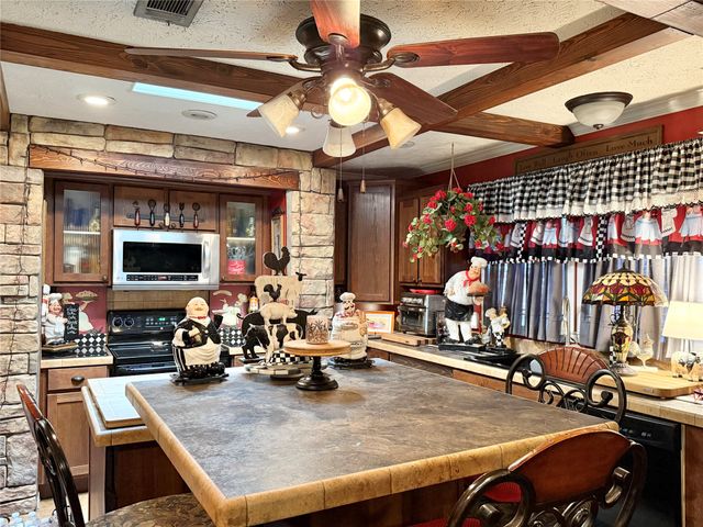 5561 Asbury Lane, Shreveport, LA 71129