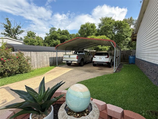 5561 Asbury Lane, Shreveport, LA 71129