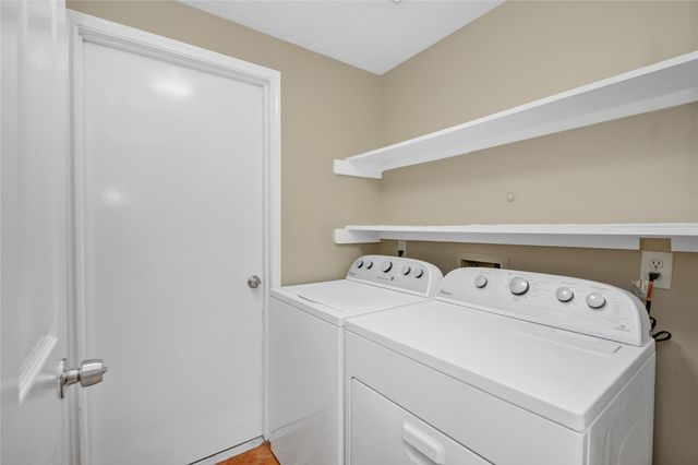 1427 Basswood Springs Court, Houston, TX 77062