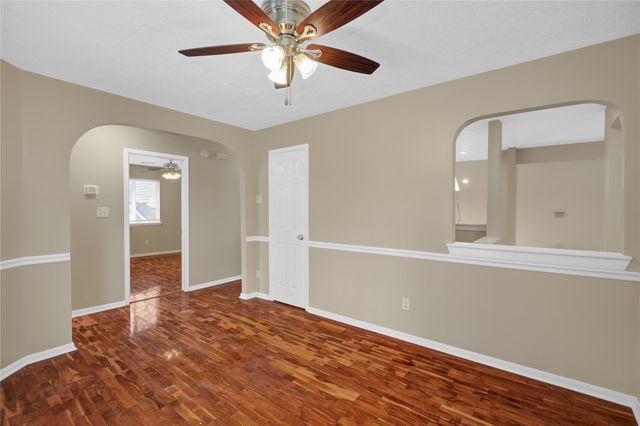 1427 Basswood Springs Court, Houston, TX 77062