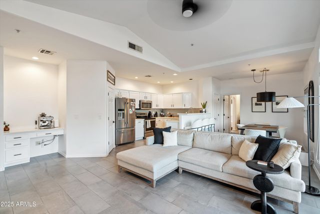 14000 N 94TH Street 1076, Scottsdale, AZ 85260