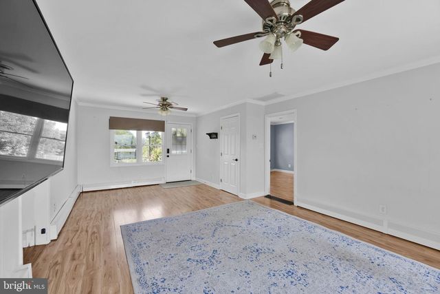 3300 HAWKS HILL RD, New Windsor, MD 21776