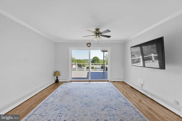 3300 HAWKS HILL RD, New Windsor, MD 21776