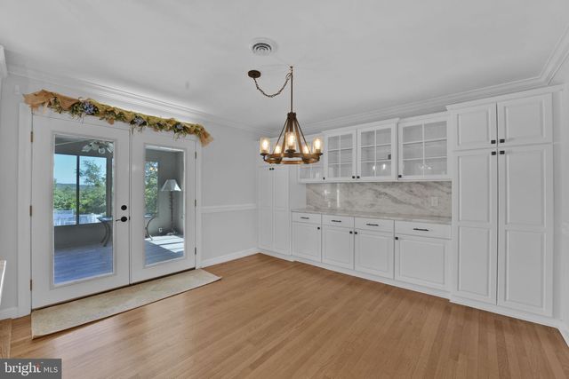 3300 HAWKS HILL RD, New Windsor, MD 21776