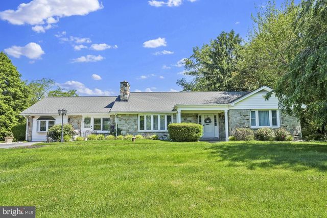 3300 HAWKS HILL RD, New Windsor, MD 21776
