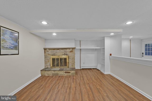 3300 HAWKS HILL RD, New Windsor, MD 21776