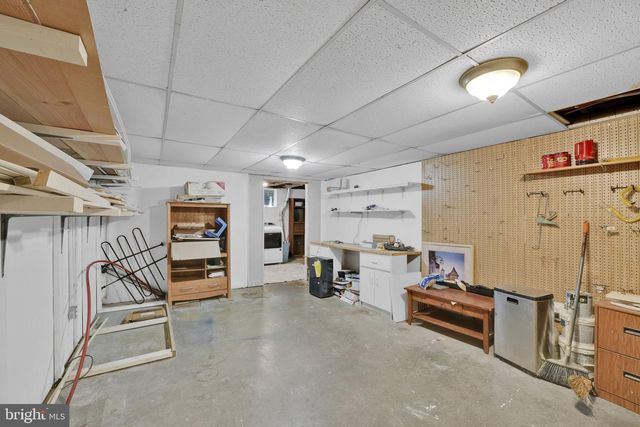 3300 HAWKS HILL RD, New Windsor, MD 21776