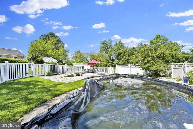 3300 HAWKS HILL RD, New Windsor, MD 21776