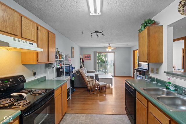 10323 Draycott Avenue, Indianapolis, IN 46236