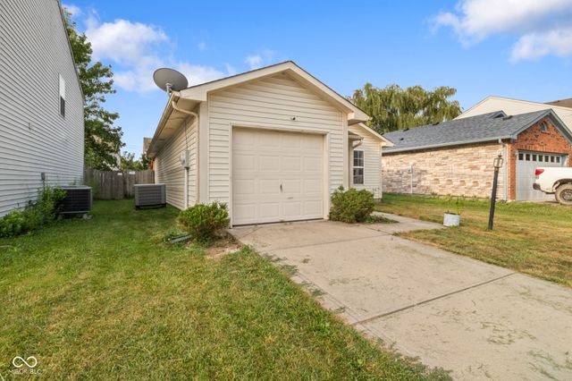 10323 Draycott Avenue, Indianapolis, IN 46236