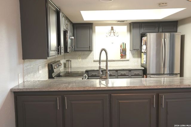 3402 Tree Hill, San Antonio, TX 78230