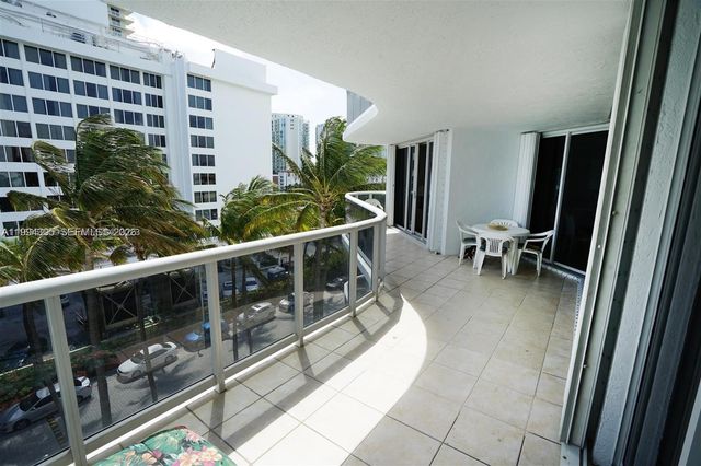 16711 Collins Ave 601, Sunny Isles Beach, FL 33160