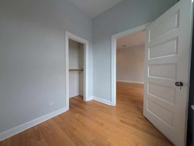 1911 W Addison Street 3, Chicago, IL 60613