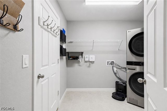 4135 NW 32nd TER, Cape Coral, FL 33993