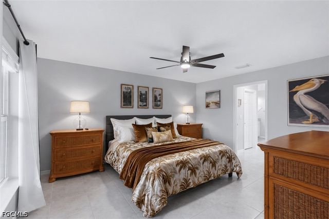 4135 NW 32nd TER, Cape Coral, FL 33993