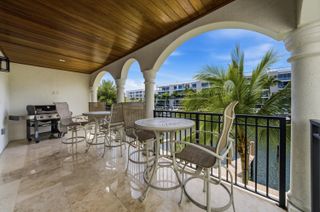 69 Isle Of Venice Drive, Fort Lauderdale, FL 33301