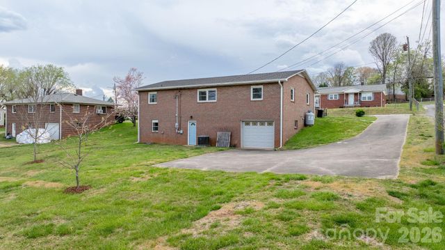 118 Whitley Road, Morganton, NC 28655