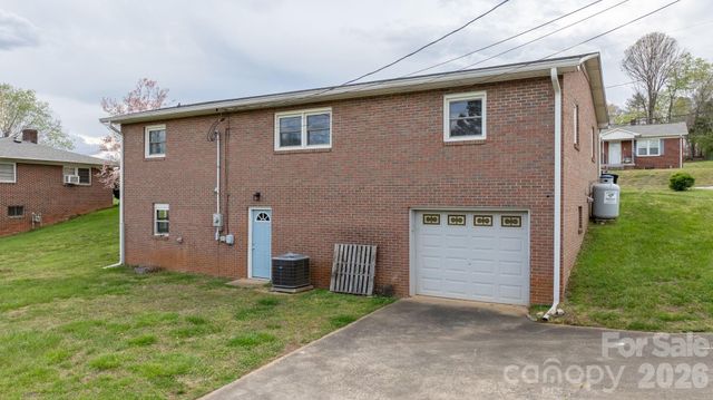118 Whitley Road, Morganton, NC 28655
