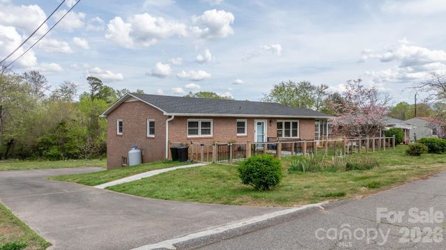 118 Whitley Road, Morganton, NC 28655