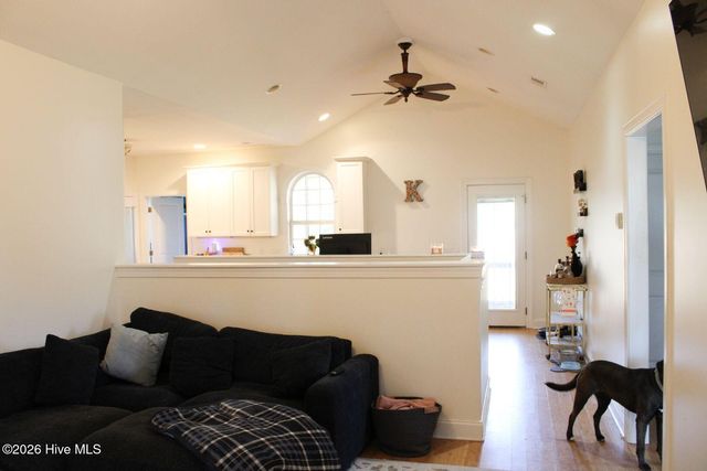 1911 Gastonia Road, Southport, NC 28461