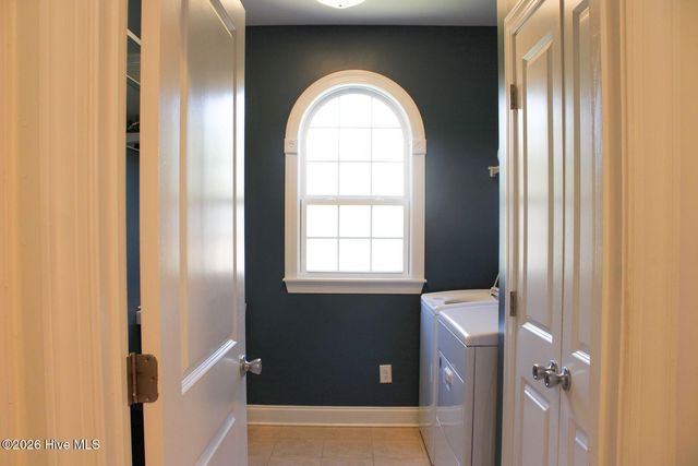 1911 Gastonia Road, Southport, NC 28461