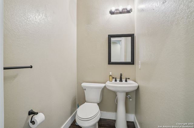 8366 Ventura Blvd, Schertz, TX 78154