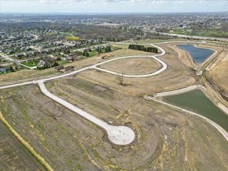 1918 NE Pond View Court, Ankeny, IA 50021