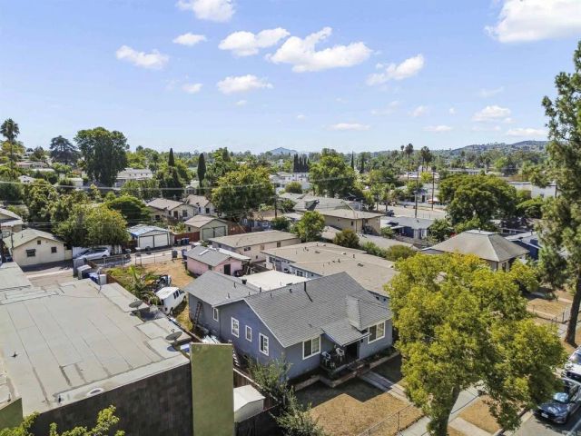 127 W 5Th Avenue, Escondido, CA 92025