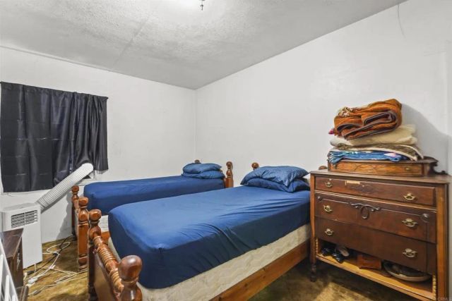 127 W 5Th Avenue, Escondido, CA 92025