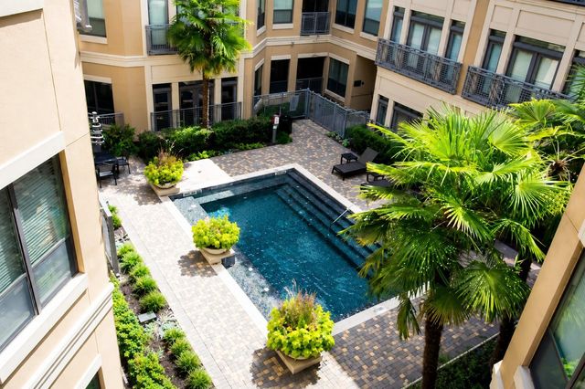 1901 Post Oak Boulevard 3216, Houston, TX 77056