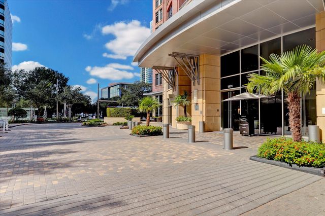1901 Post Oak Boulevard 3216, Houston, TX 77056