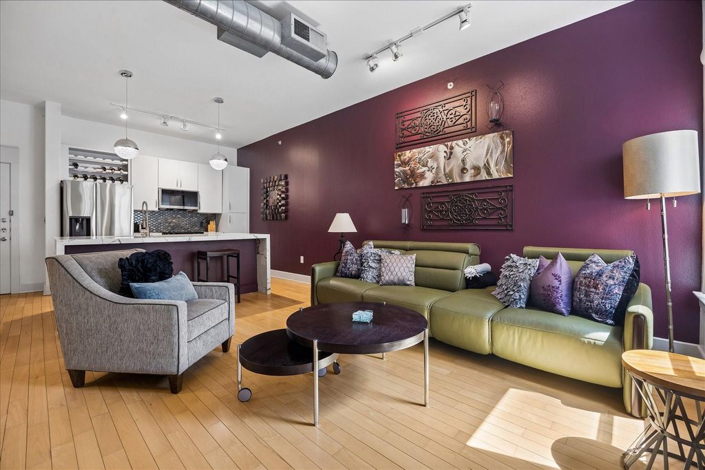 1901 Post Oak Boulevard 3216, Houston, TX 77056