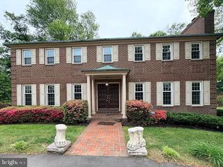 3901 LOCUST LN, Alexandria, VA 22310