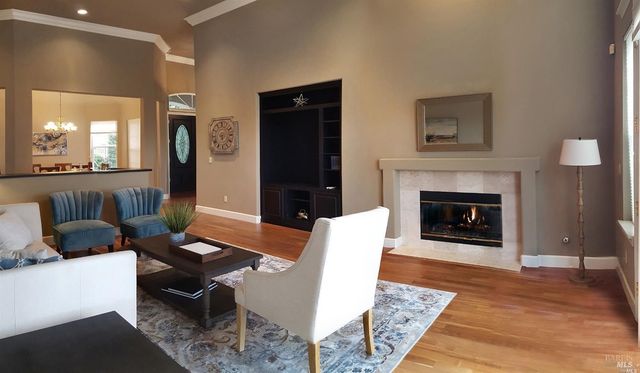 1161 Castle Oaks Dr, Napa, CA 94558