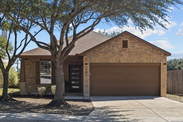 7502 CAMINO MNR, Boerne, TX 78015