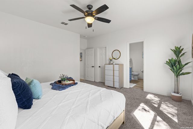 7502 CAMINO MNR, Boerne, TX 78015